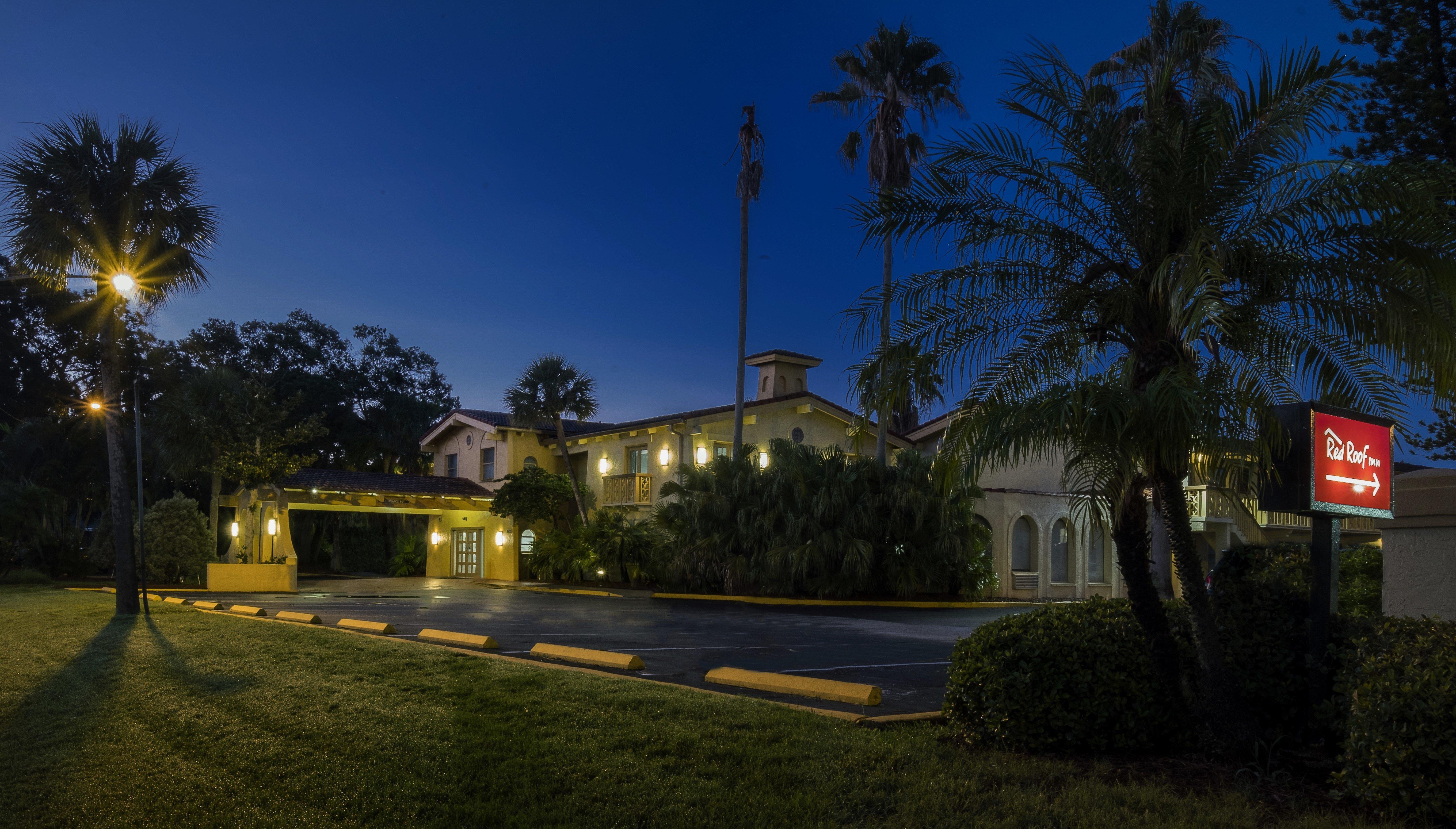 Red Roof Inn Tampa Bay - São Petersburgo Exterior foto